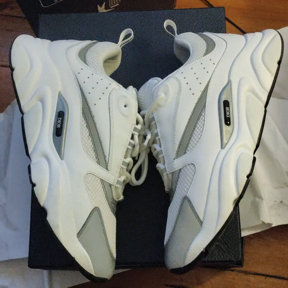 Used Dior B22 White Sneakers - Picture 3 of 6